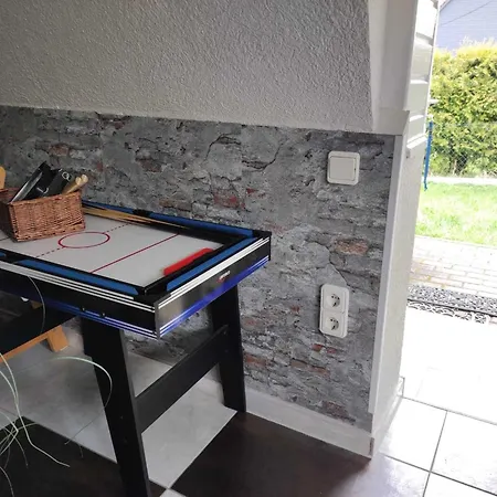 Familienferienhaus In Huettenrode, Cleaning Included 度假居